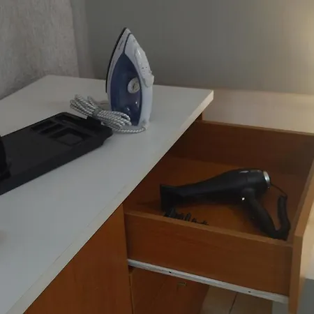 Comfort 2 Minutes From The Metro Athens
